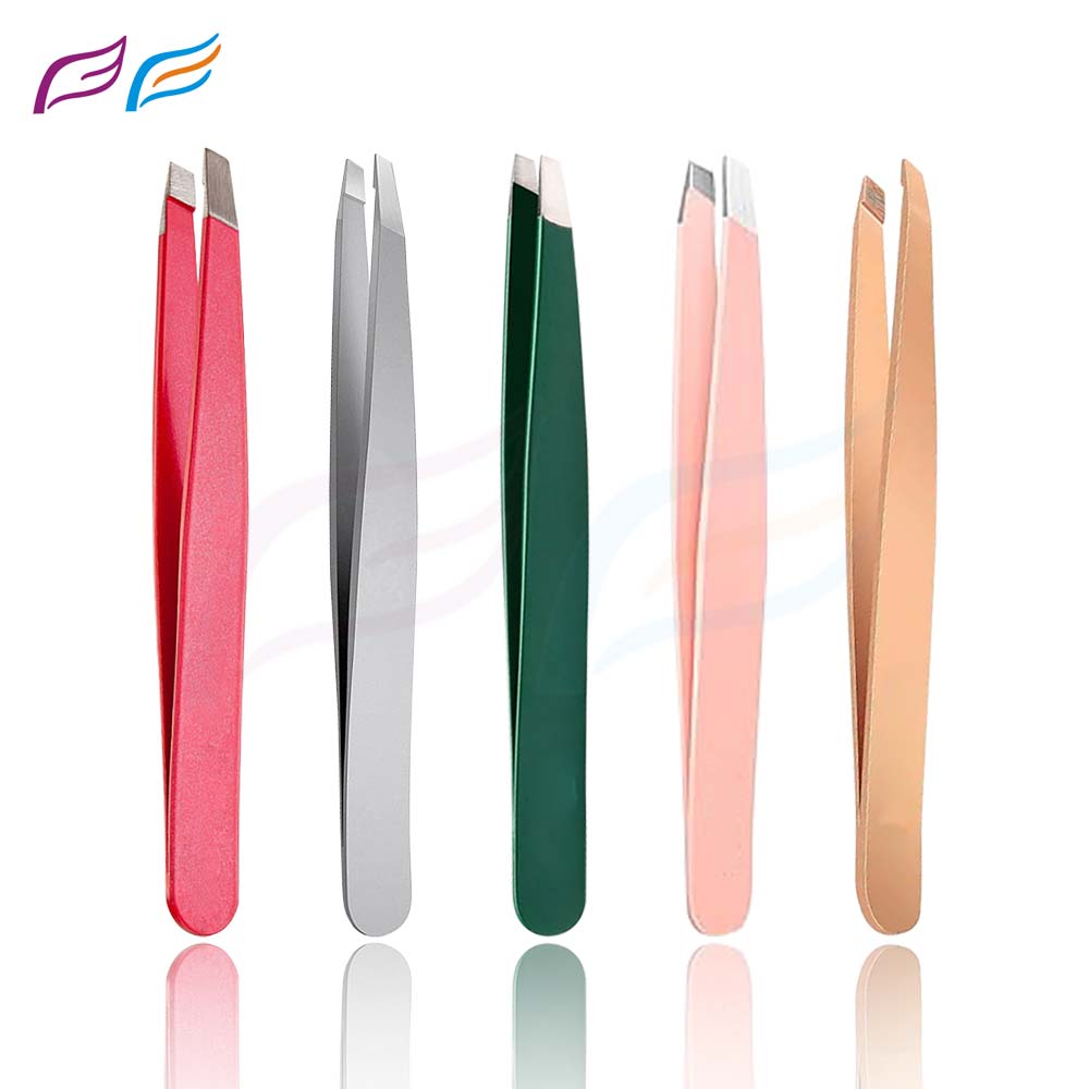 Slant Tip Eyebrow Tweezer